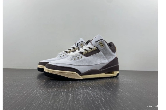DH3434-113 DH3434-113  Air “White 3 Brown” Jordan 0917